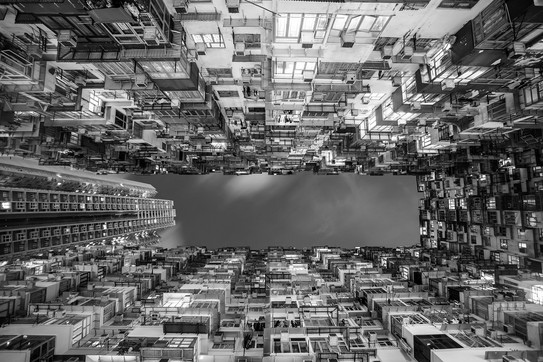 Verticality experienced in Hong Kong