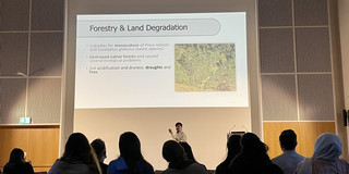 Víctor Cobs-Muñoz during his talk at the Bergbau-Museum Bochum.